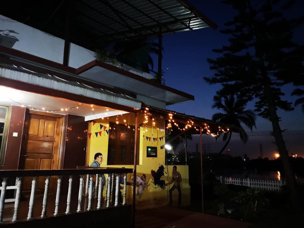 Nisarga Nirvana River House 门格洛尔 外观 照片